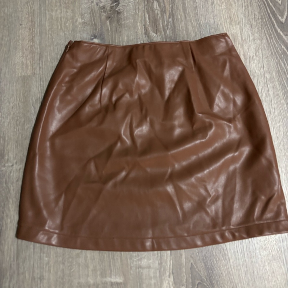 Abercrombie faux leather skirt